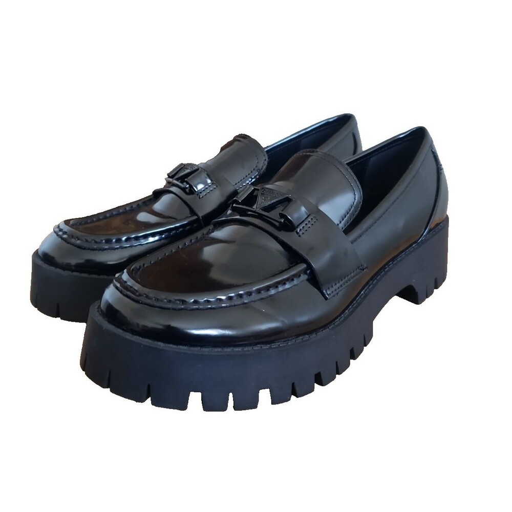 Guess Women’s Atlast Chunky Black Faux Patent Leather Loafers Sz 10 M Y2K